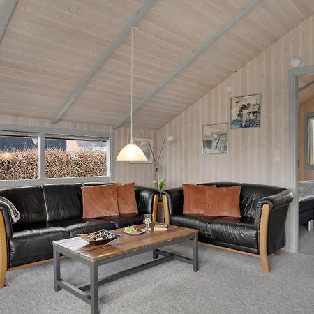 Hébergement de vacances 3 Bedroom Cozy In